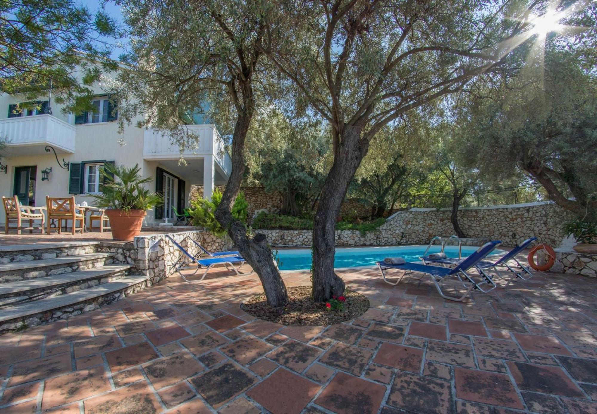 Agios Nikitas Villas Kültér fotó